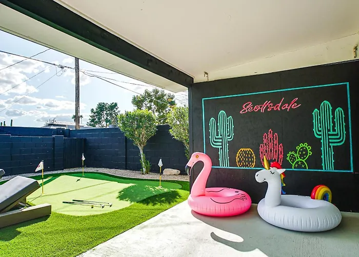 Luxury 3 Bedroom With Relaxing Pool Holiday home Scottsdale